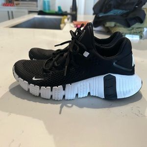 Nike Metcons size 8